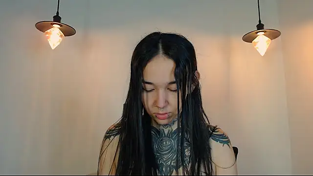 Snapshot of alien_eyes09 chatting on 02/27/26, 02:23 alien eyes09 online show from 02/27/26, 02:23