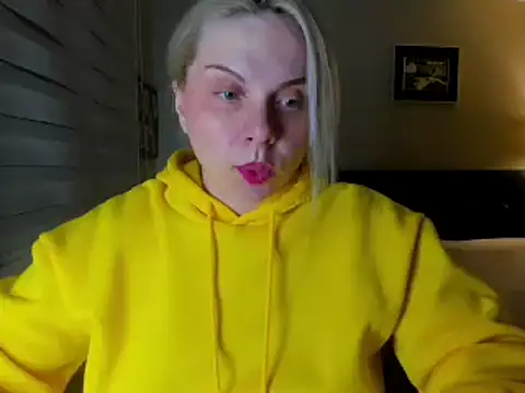 Snapshot of i_love_iva chatting on 02/27/26, 02:39 i love iva online show from 02/27/26, 02:39