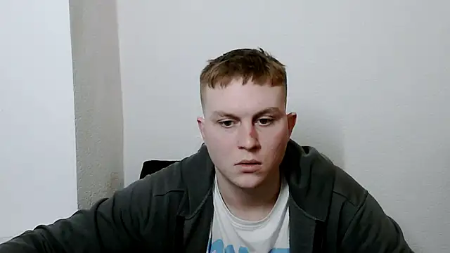 Snapshot of MrHeat_ chatting on 02/26/26, 07:47 MrHeat online show from 02/26/26, 07:47