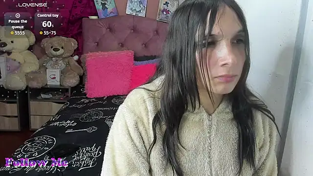 Tiffanny bunny97 online show from 05/07/26, 11:41
