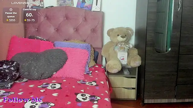 Tiffanny bunny97 online show from 06/22/26, 12:49