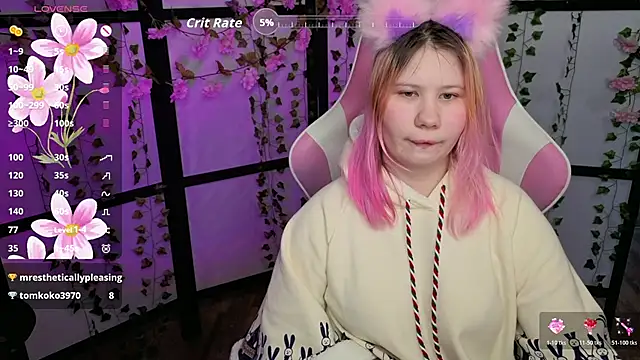 Snapshot of kitsune_little chatting on 03/11/26, 11:26 kitsune little online show from 03/11/26, 11:26