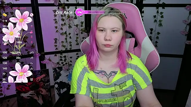 Snapshot of kitsune_little chatting on 04/07/26, 11:34 kitsune little online show from 04/07/26, 11:34