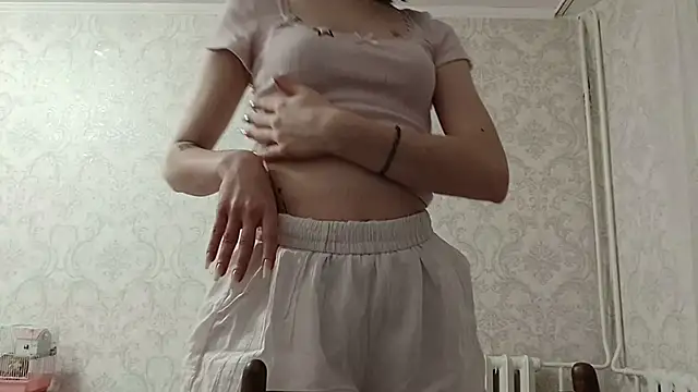 Trisstohug online show from 02/15/26, 05:34