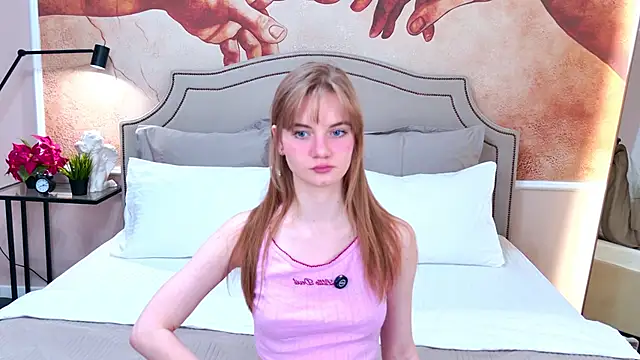 ElfieWhite online show from 03/21/26, 03:16