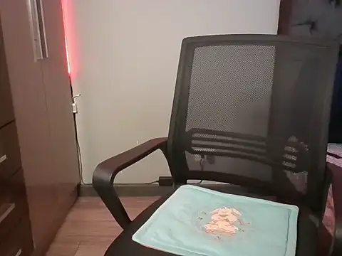 Snapshot of WILD_BIGCOCK35 chatting on 02/23/26, 12:01 WILD BIGCOCK35 online show from 02/23/26, 12:01