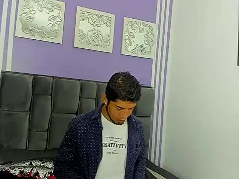 MAGGYE MAX online show from 03/09/26, 01:25