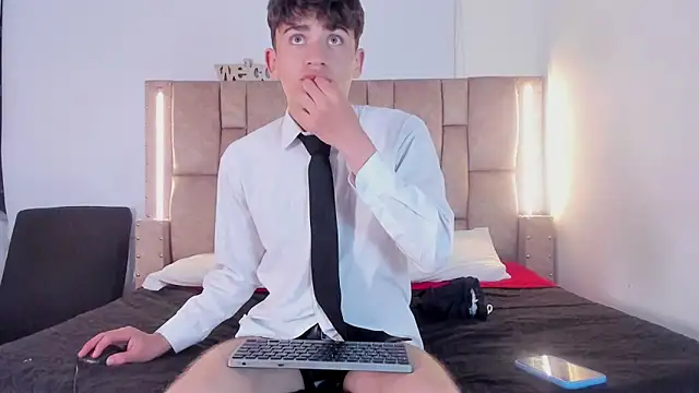 Noir Sebas online show from 03/27/26, 03:59