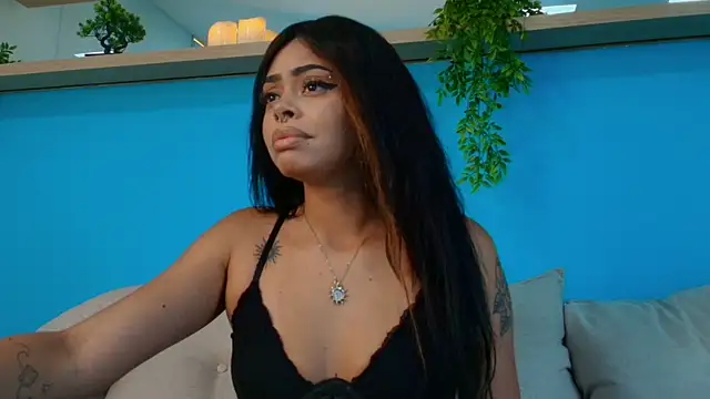 Pauline Clark online show from 02/25/26, 08:30