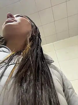 Snapshot of Lucyfer_fire chatting on 02/27/26, 11:32 Lucyfer fire online show from 02/27/26, 11:32