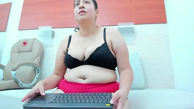 Snapshot of salome_morris chatting on 02/23/26, 07:25 salome morris online show from 02/23/26, 07:25