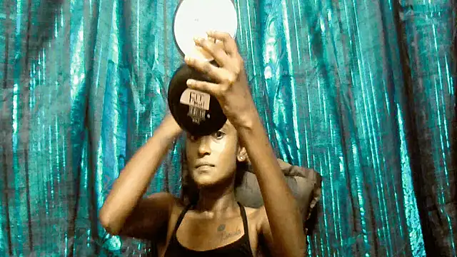 Snapshot of SassyXindian chatting on 03/26/26, 08:23 SassyXindian online show from 03/26/26, 08:23