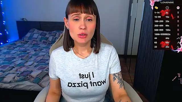 Mel Lovell  online show from 04/10/26, 01:40