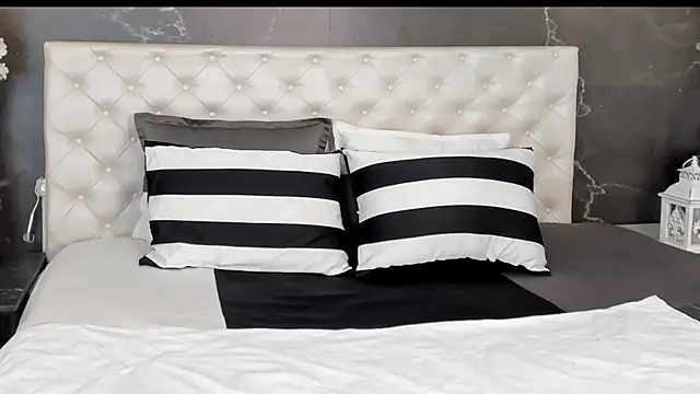 Snapshot of Samantha_Dupre chatting on 02/18/26, 10:39 Samantha Dupre online show from 02/18/26, 10:39