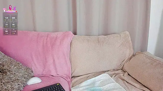 Snapshot of goddess__sexy chatting on 06/19/26, 02:28 goddess sexy online show from 06/19/26, 02:28