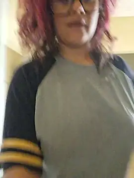 Snapshot of VelvetVixen_735 chatting on 03/25/26, 09:08 VelvetVixen 735 online show from 03/25/26, 09:08