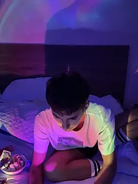 Snapshot of fabianmyst chatting on 02/16/26, 05:55 fabianmyst online show from 02/16/26, 05:55