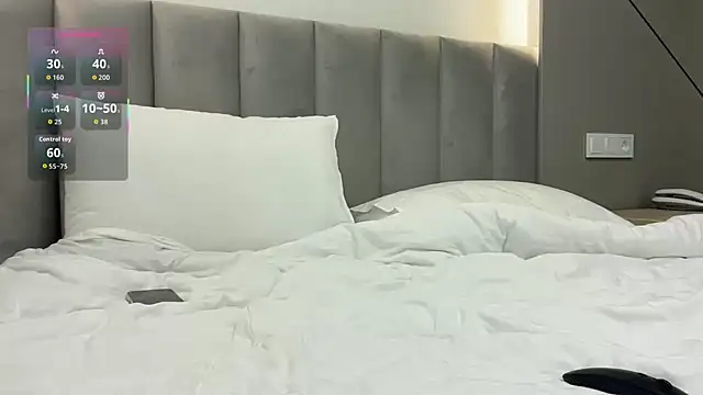 -LunaLove- online show from 03/03/26, 08:27