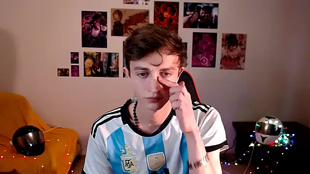 John Meow online show from 04/05/26, 02:02