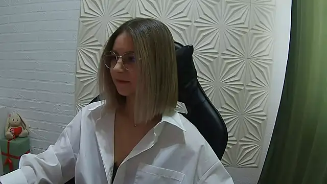 IceMayes online show from 02/23/26, 07:42