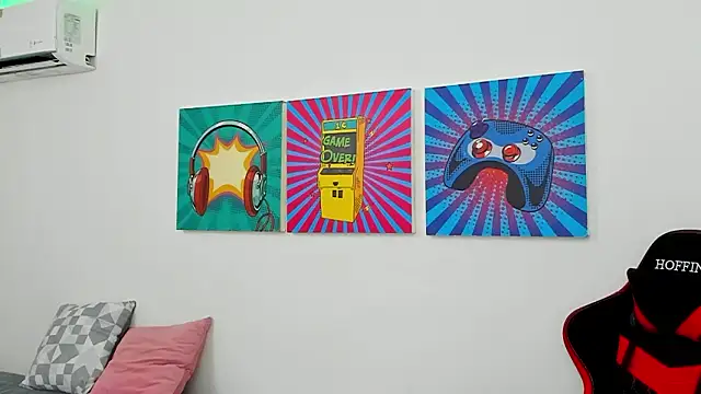 Thomas walker14 online show from 03/28/26, 12:28