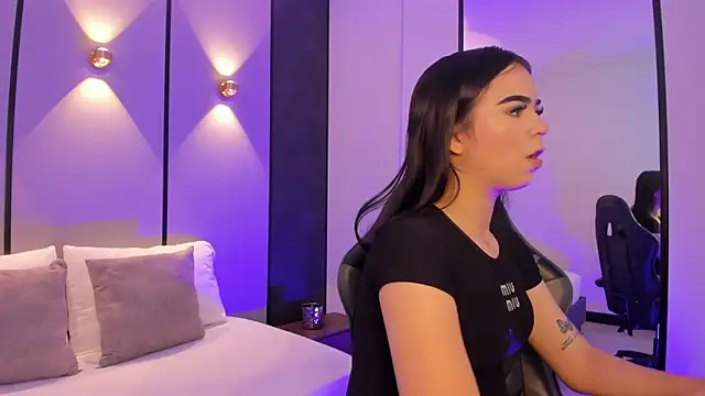 ariadna boneville online show from 02/27/26, 02:45