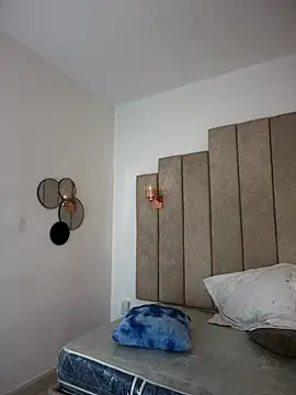 rashaaa  online show from 04/18/26, 02:58