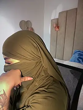 rashaaa  online show from 04/10/26, 01:56