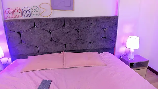 Megan Morphy online show from 04/05/26, 09:54