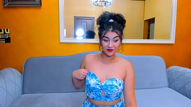 Snapshot of Curlzx chatting on 02/22/26, 10:22 Curlzx online show from 02/22/26, 10:22