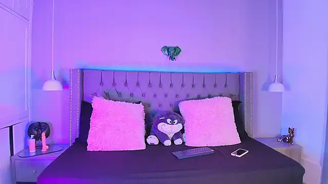 angelina honey  online show from 04/20/26, 04:04