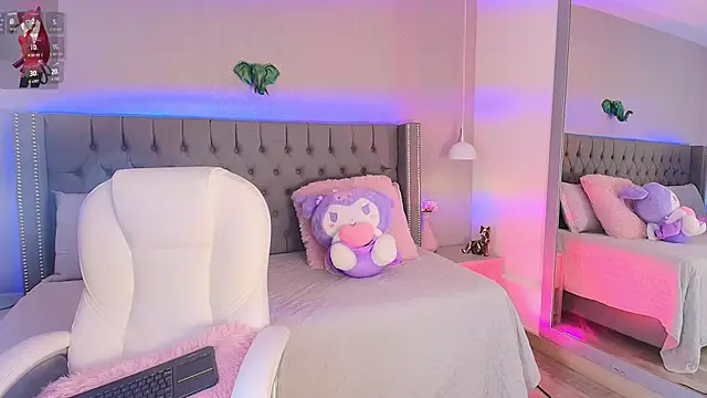 angelina honey  online show from 06/02/26, 03:50