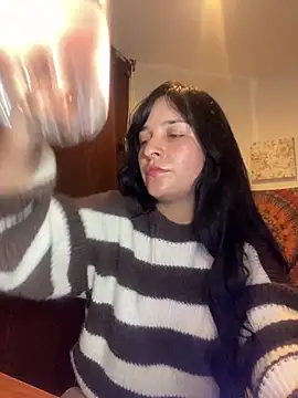 Abril Thompson221 online show from 05/04/26, 01:31