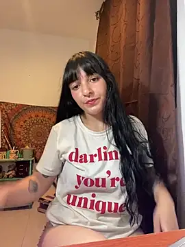 Abril Thompson221 online show from 04/11/26, 01:24