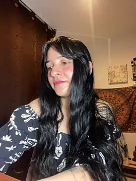 Abril Thompson221 online show from 06/13/26, 01:14