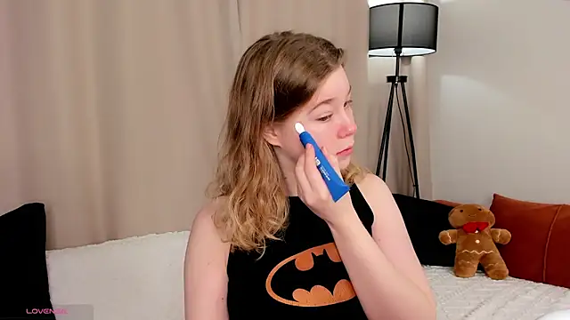 MaraaSwan online show from 03/23/26, 04:56