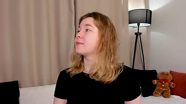 MaraaSwan online show from 04/13/26, 04:38