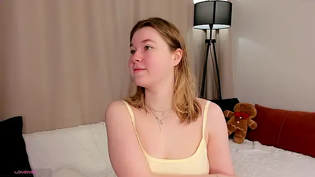 MaraaSwan online show from 03/20/26, 04:57