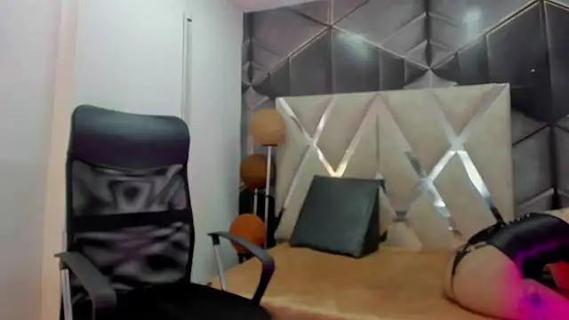 Agatta Adams online show from 03/25/26, 02:16