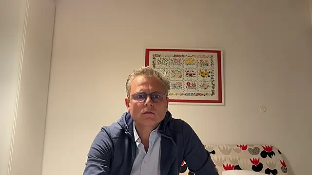 stephcmoi007 online show from 04/14/26, 08:36