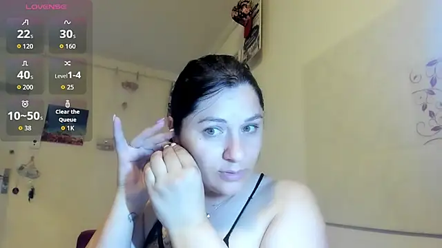EVELYNA88 online show from 05/11/26, 08:50