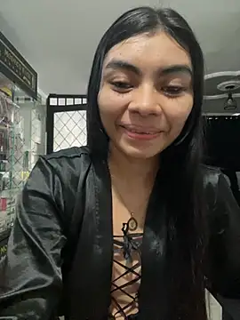 eimmy  skinny online show from 05/07/26, 08:01