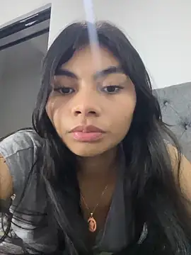 eimmy  skinny online show from 05/19/26, 11:12
