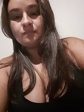 Snapshot of tubellaflor chatting on 02/13/26, 01:49 tubellaflor online show from 02/13/26, 01:49