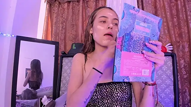 Sophie vega1 online show from 06/01/26, 06:51
