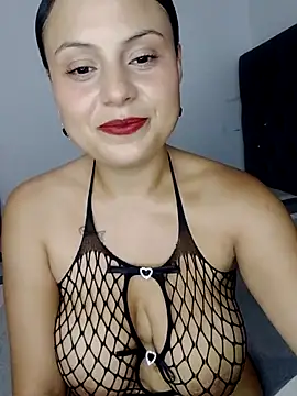 tiifany lopez online show from 04/30/26, 10:36