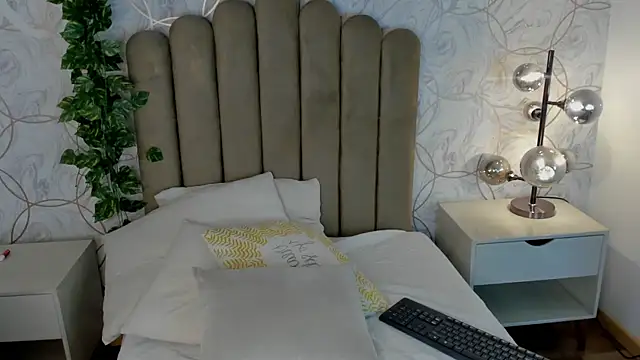 Snapshot of angelsky11 chatting on 03/07/26, 07:41 angelsky11 online show from 03/07/26, 07:41