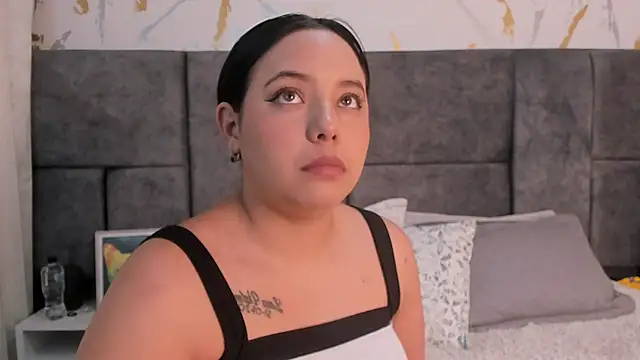 melanie velle online show from 02/21/26, 03:19