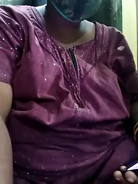 tamilkaviya431 online show from 03/25/26, 06:18