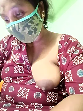 tamilkaviya431 online show from 03/29/26, 10:06